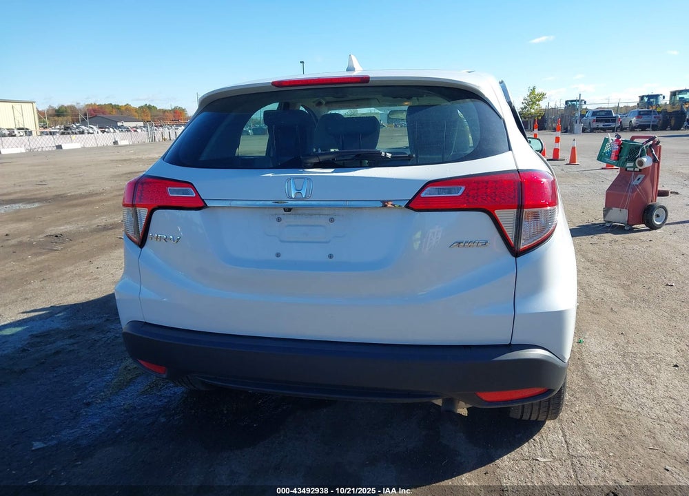 2021 HONDA HR-V VIN: 3CZRU6H32MM710091