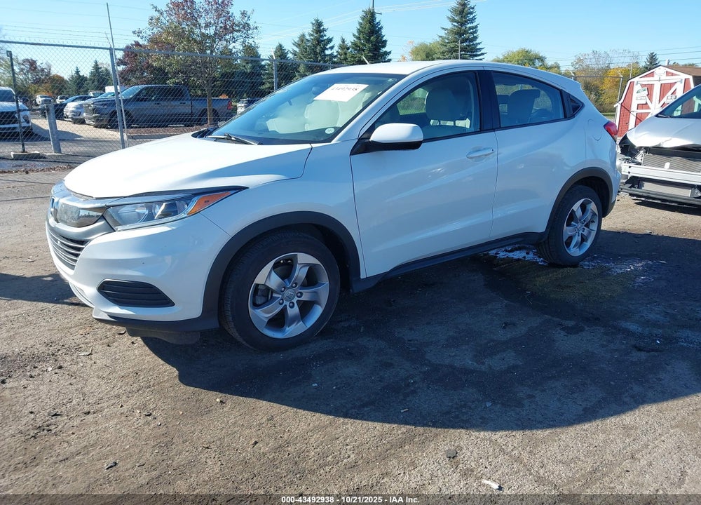 2021 HONDA HR-V VIN: 3CZRU6H32MM710091
