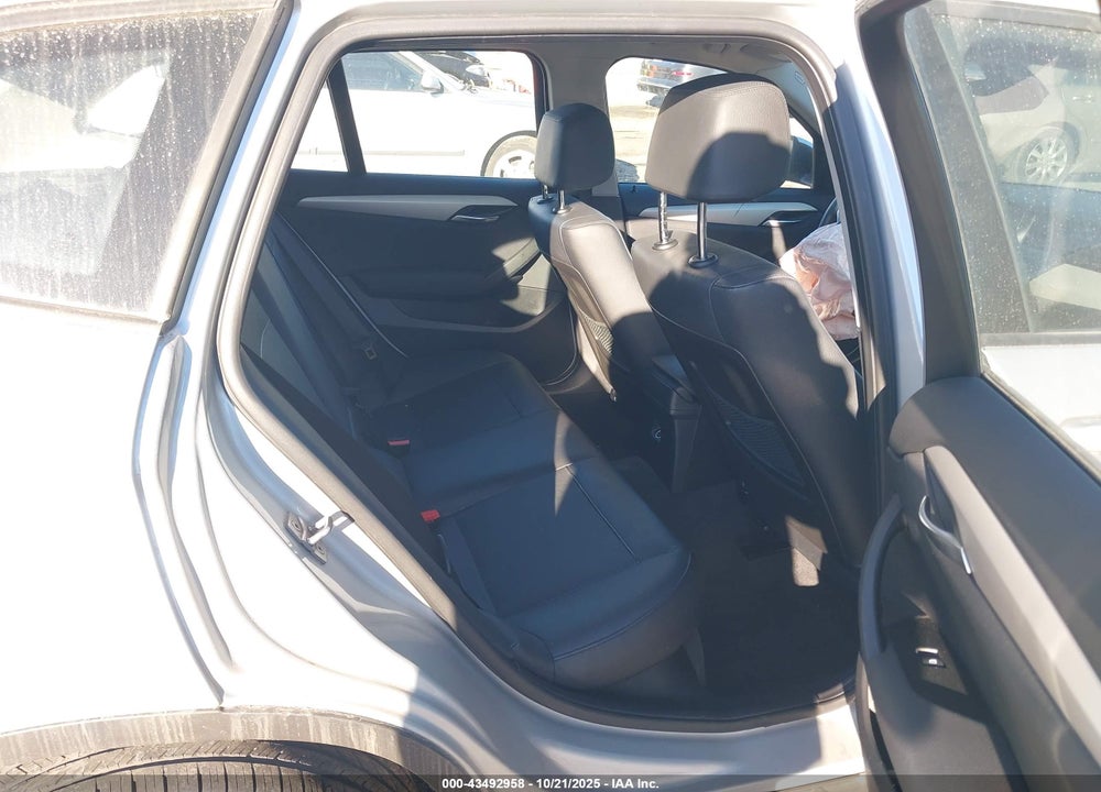2015 BMW X1 XDRIVE28I VIN: WBAVL1C57FVY28274