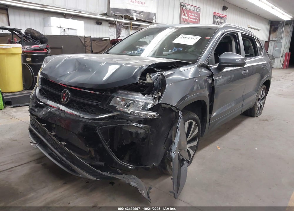2022 VOLKSWAGEN TAOS VIN: 3VVRX7B27NM060700