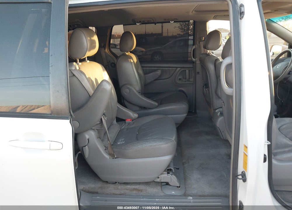 2006 TOYOTA SIENNA XLE VIN: 5TDZA22C06S534709