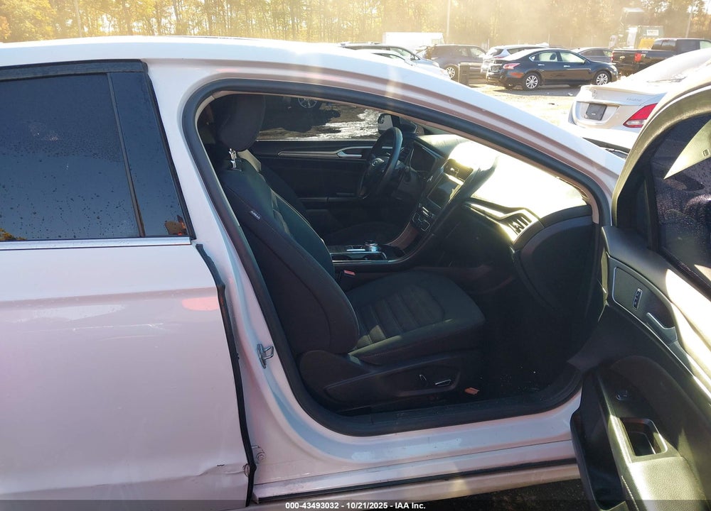 2017 FORD FUSION VIN: 3FA6P0HD9HR188693