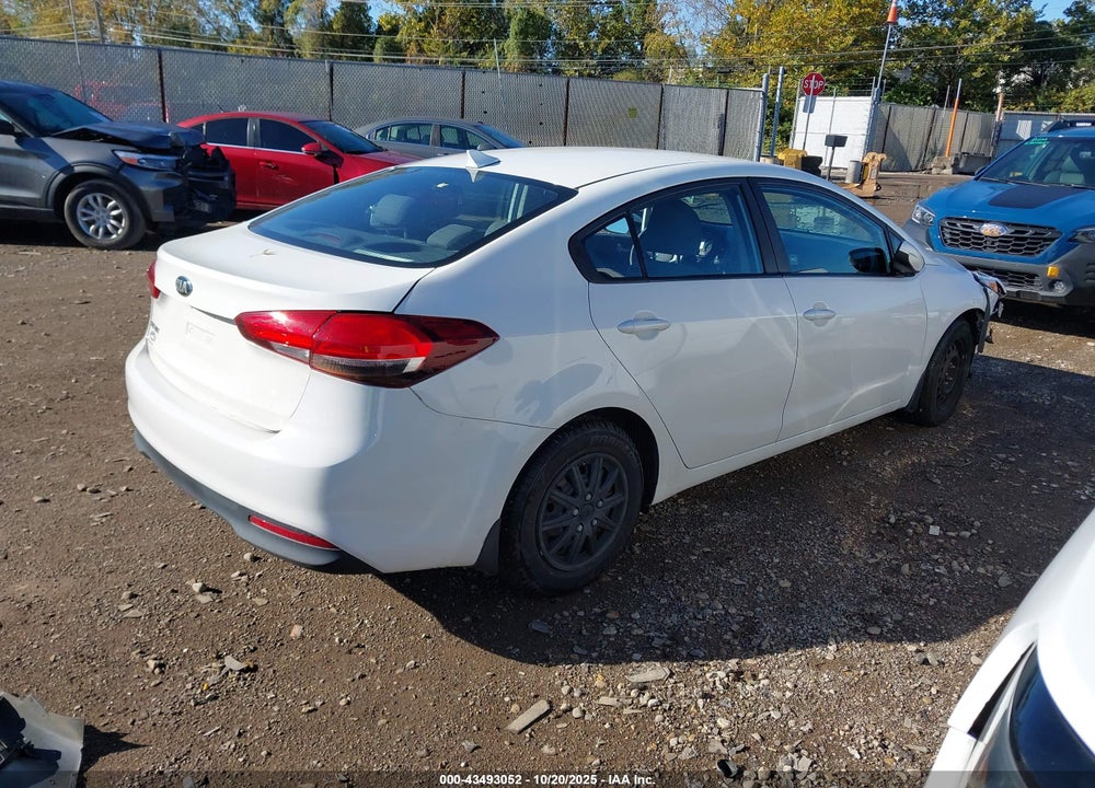 2017 KIA FORTE LX VIN: 3KPFK4A70HE063867