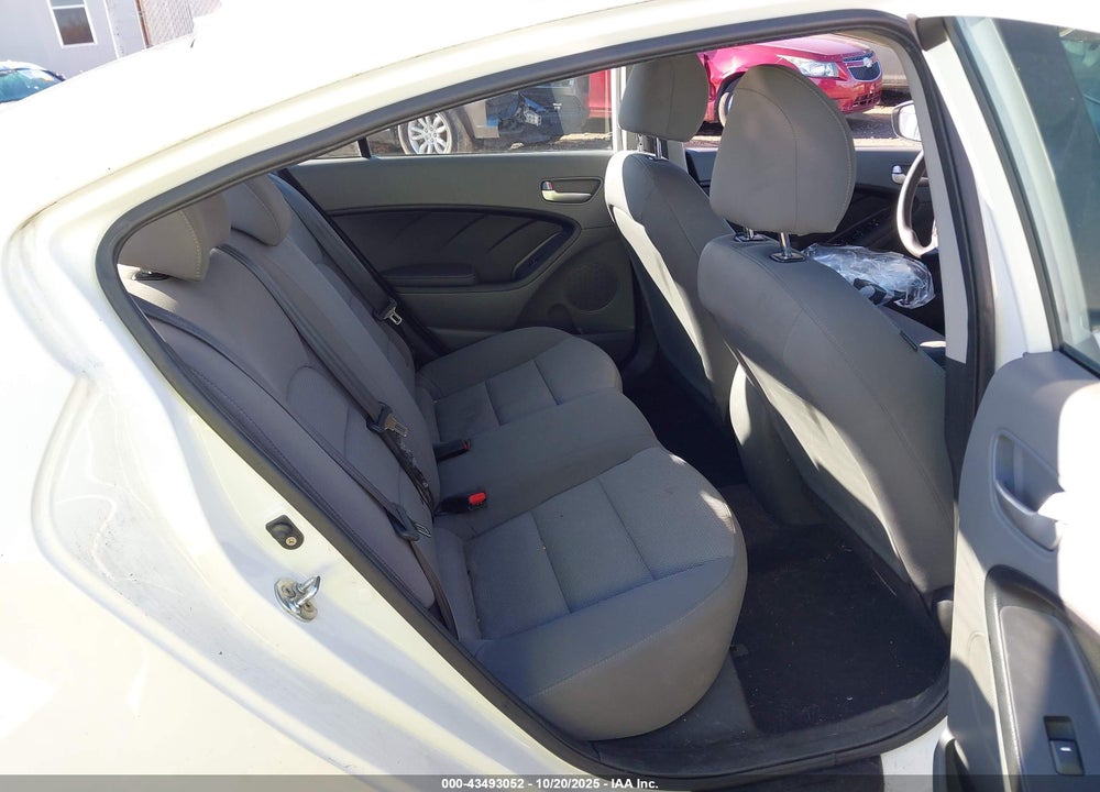 2017 KIA FORTE LX VIN: 3KPFK4A70HE063867