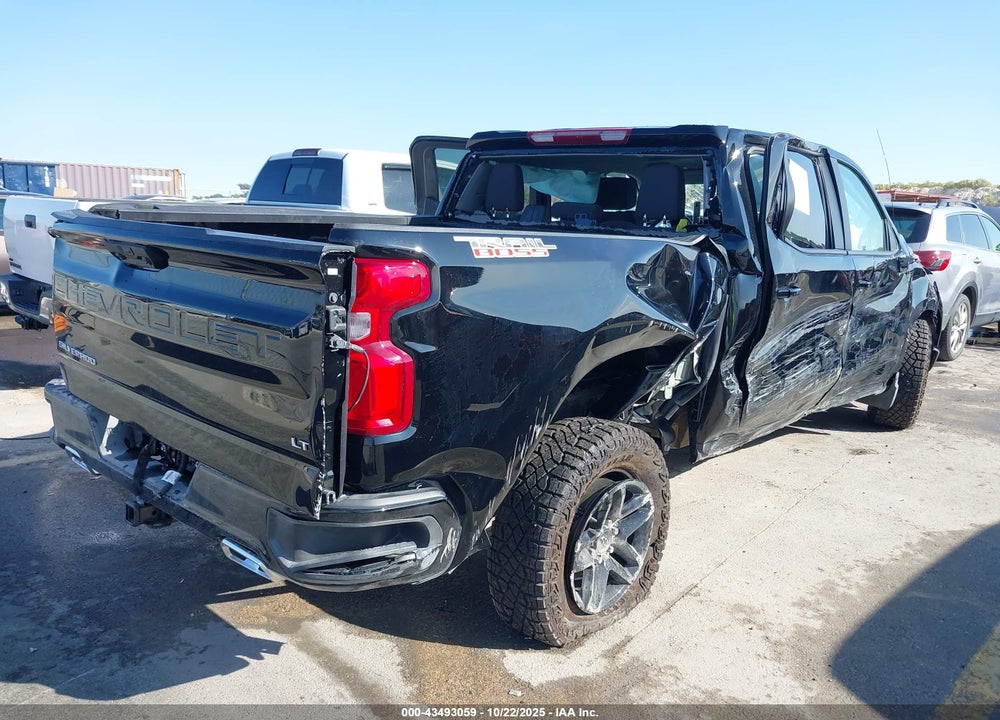 2025 CHEVROLET SILVERADO 1500 4WD SHORT BED LT TRAIL BOSS VIN: 3GCUKFE83SG313538