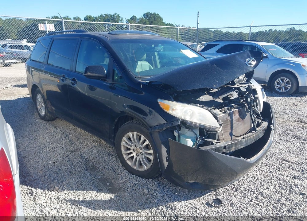 2011 TOYOTA SIENNA XLE V6 VIN: 5TDYK3DC7BS026078