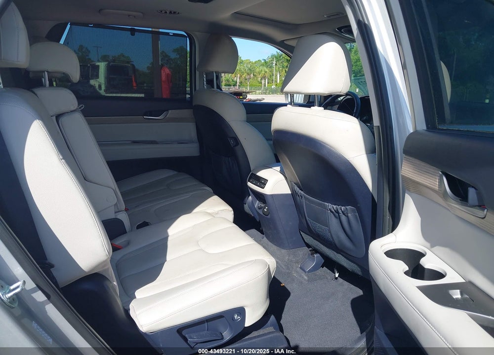 2022 HYUNDAI PALISADE SEL VIN: KM8R44HE7NU422619