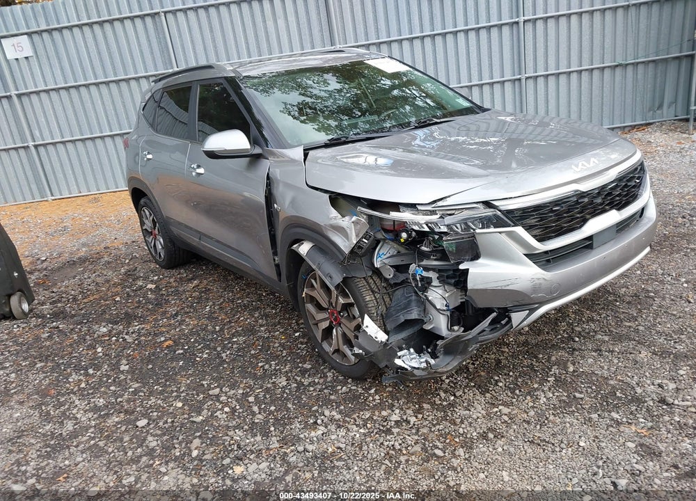 2022 KIA SELTOS SX TURBO VIN: KNDETCA22N7255908