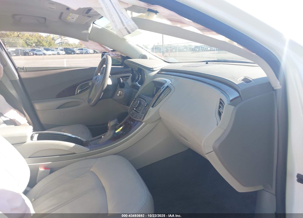2011 BUICK LACROSSE CXL VIN: 1G4GC5ECXBF263663