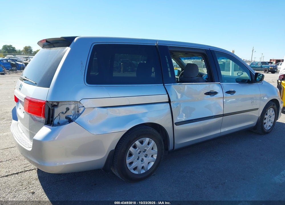 2010 HONDA ODYSSEY LX VIN: 5FNRL3H27AB033120