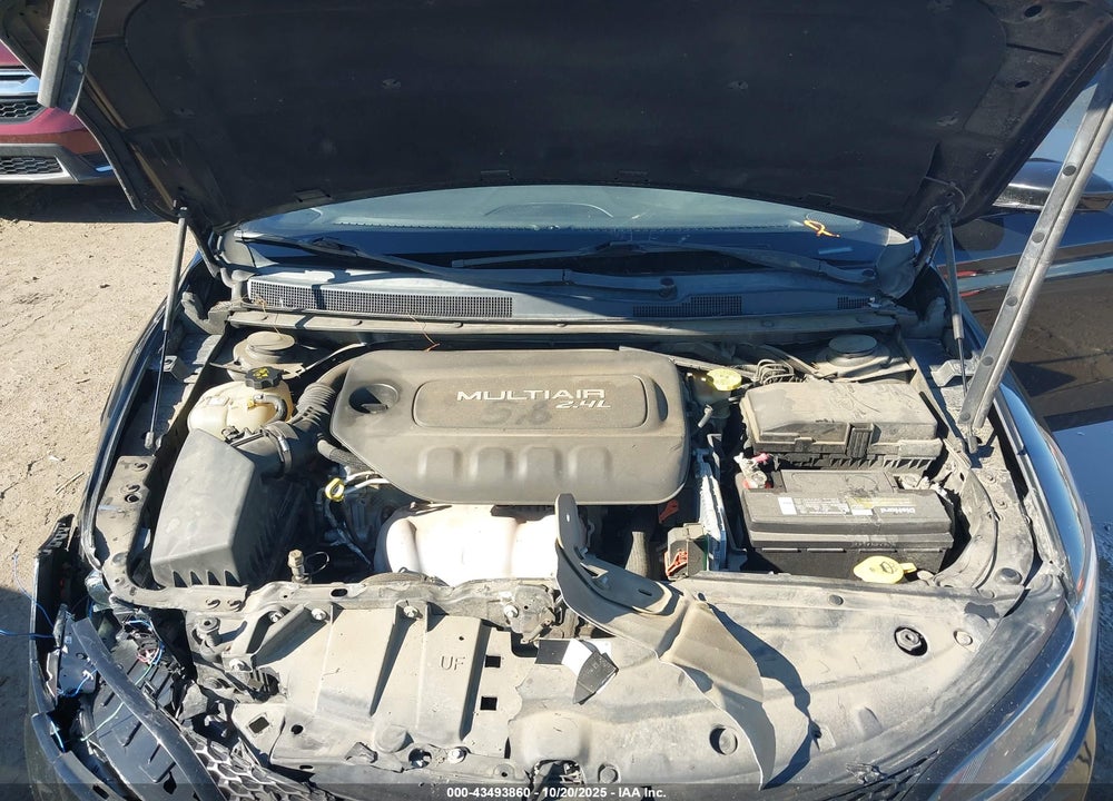 2016 CHRYSLER 200 S VIN: 1C3CCCBB7GN125003