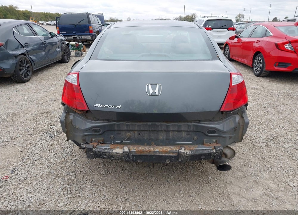 2010 HONDA ACCORD 2.4 EX VIN: 1HGCS1B7XAA006702