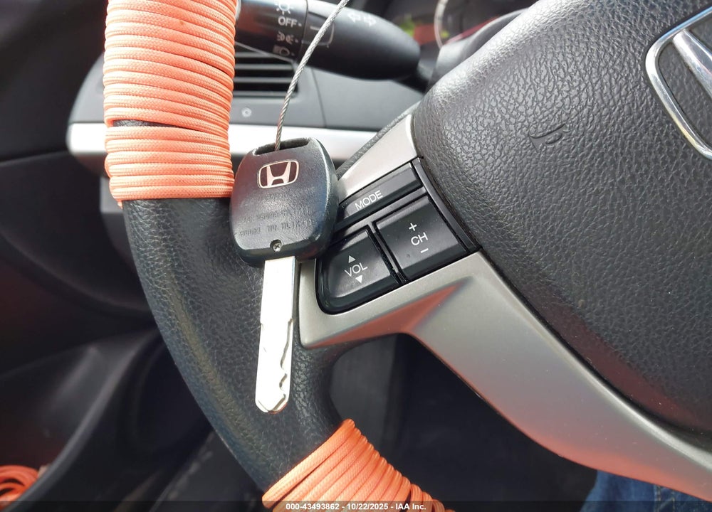 2010 HONDA ACCORD 2.4 EX VIN: 1HGCS1B7XAA006702