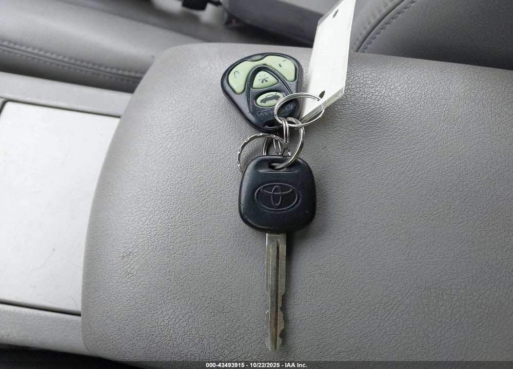 2011 TOYOTA CAMRY VIN: 4T4BF3EK8BR111153