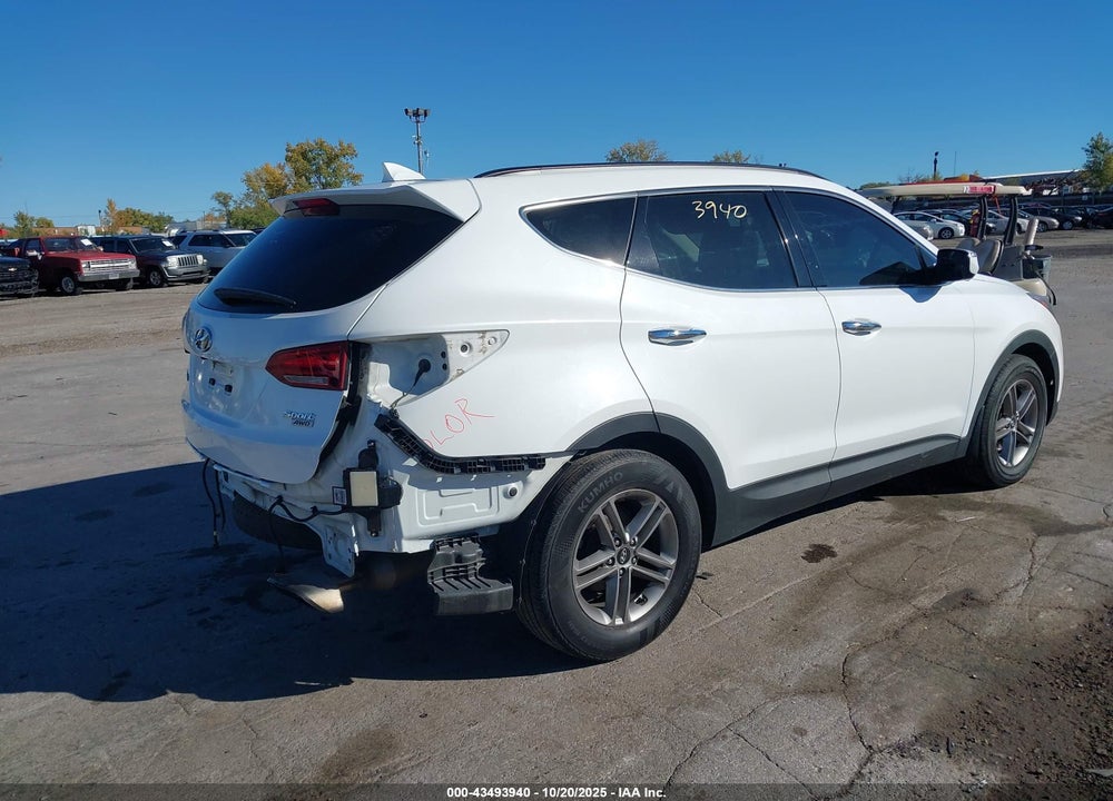 2018 HYUNDAI SANTA FE VIN: 5NMZUDLB4JH089119