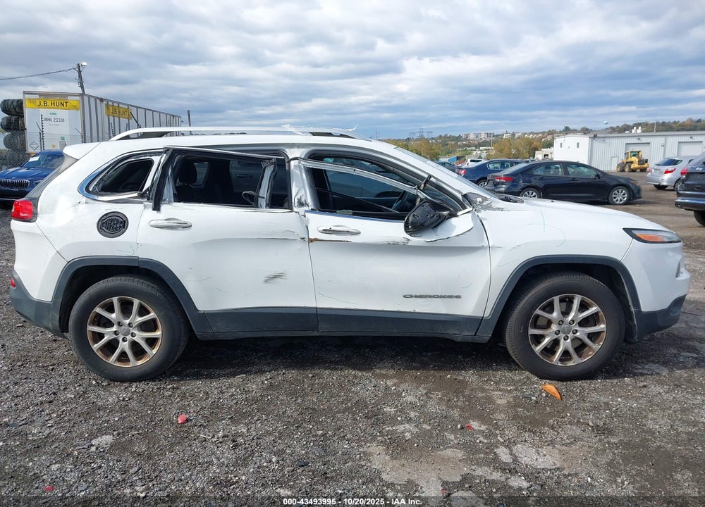 2015 JEEP CHEROKEE LATITUDE VIN: 1C4PJMCSXFW610025