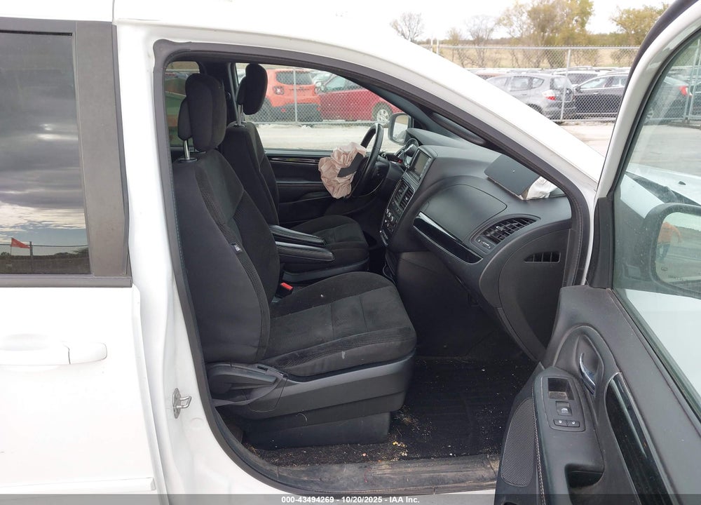 2017 DODGE GRAND CARAVAN SE PLUS VIN: 2C4RDGBG4HR857034