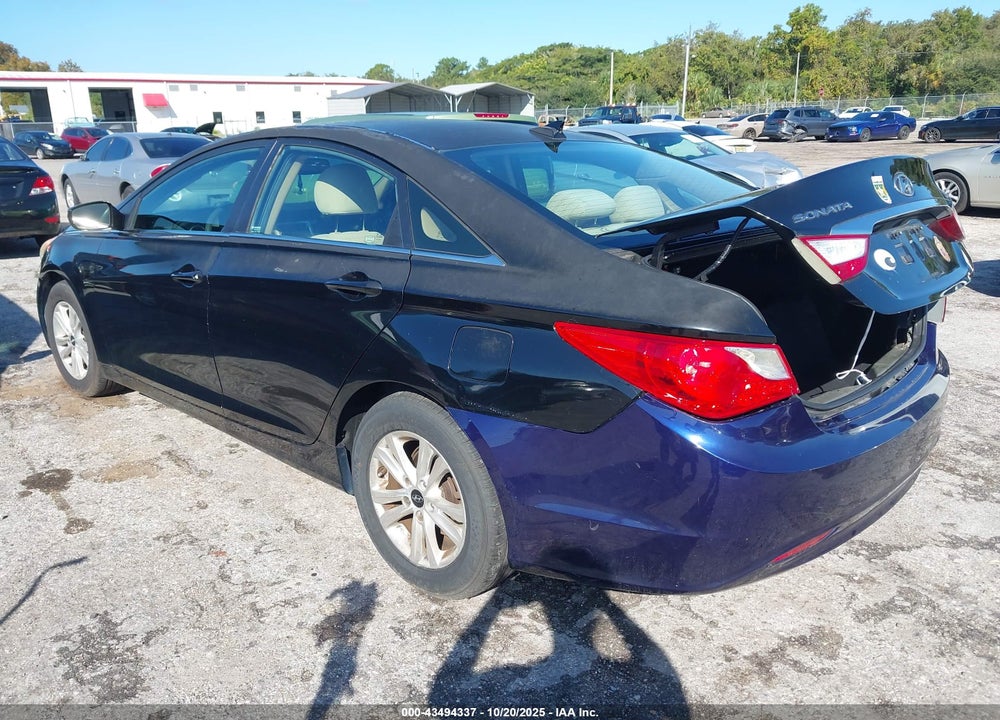 2012 HYUNDAI SONATA GLS VIN: 5NPEB4AC3CH502945