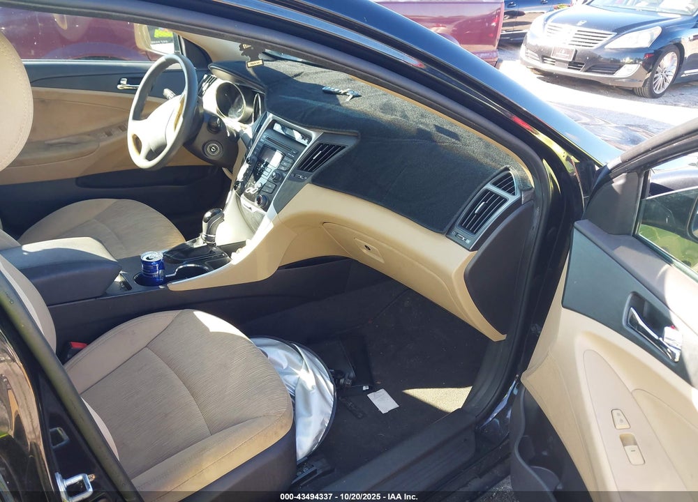 2012 HYUNDAI SONATA GLS VIN: 5NPEB4AC3CH502945