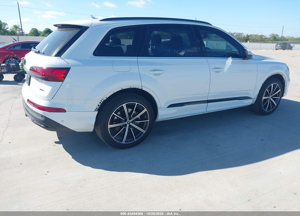 2024 AUDI Q7 PREMIUM PLUS 55 TFSI QUATTRO TIPTRONIC VIN: WA1LXBF71RD005216