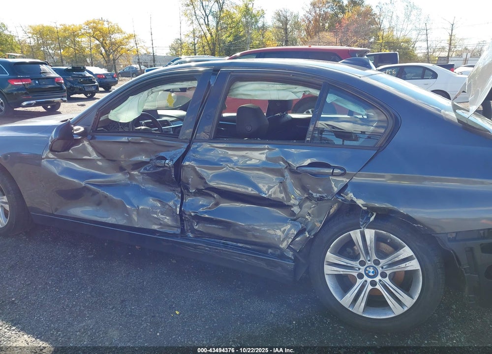 2016 BMW 3 SERIES VIN: WBA8E3G50GNT77218