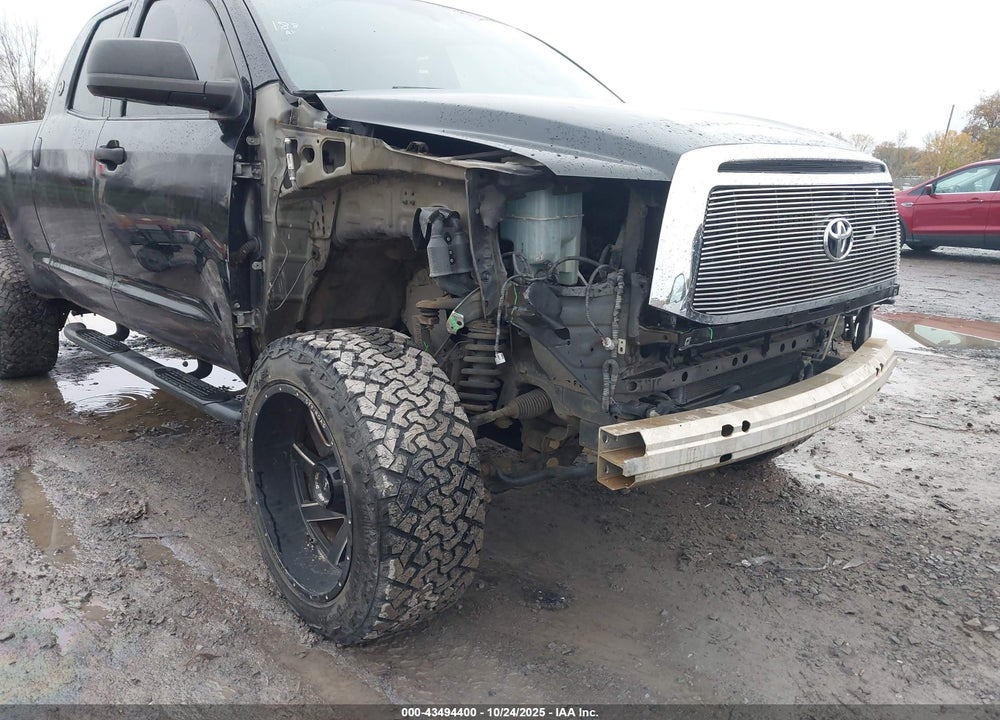 2012 TOYOTA TUNDRA GRADE 5.7L V8 VIN: 5TFRY5F17CX131192
