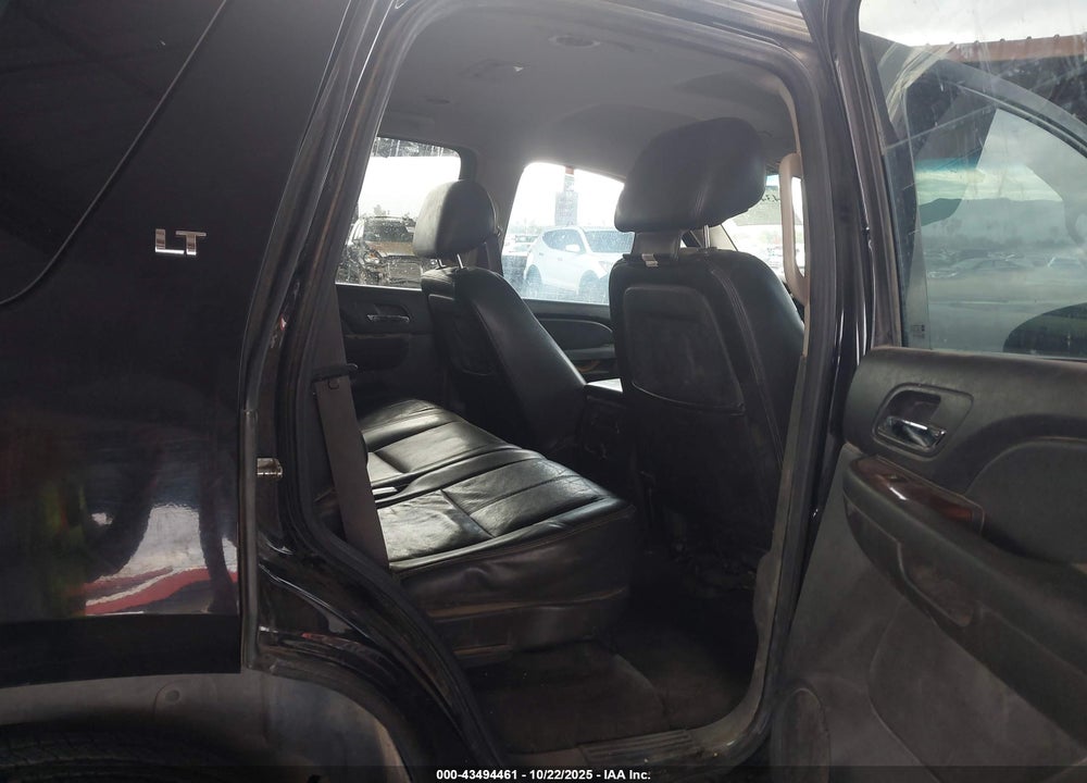 2013 CHEVROLET TAHOE LT VIN: 1GNSKBE01DR300565