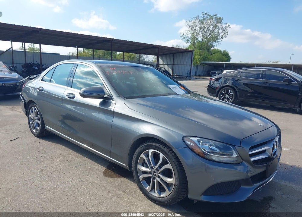 2018 MERCEDES-BENZ C 300 VIN: 55SWF4JB1JU241812