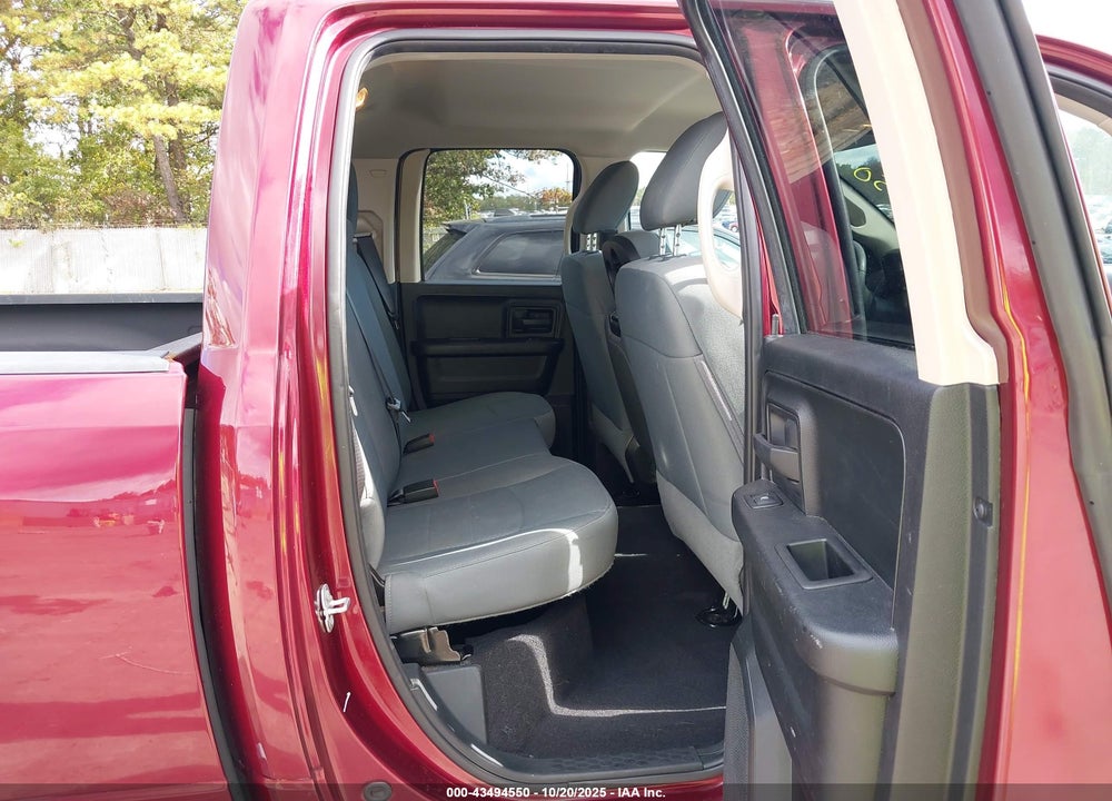 2017 RAM 1500 VIN: 1C6RR7FT8HS796124