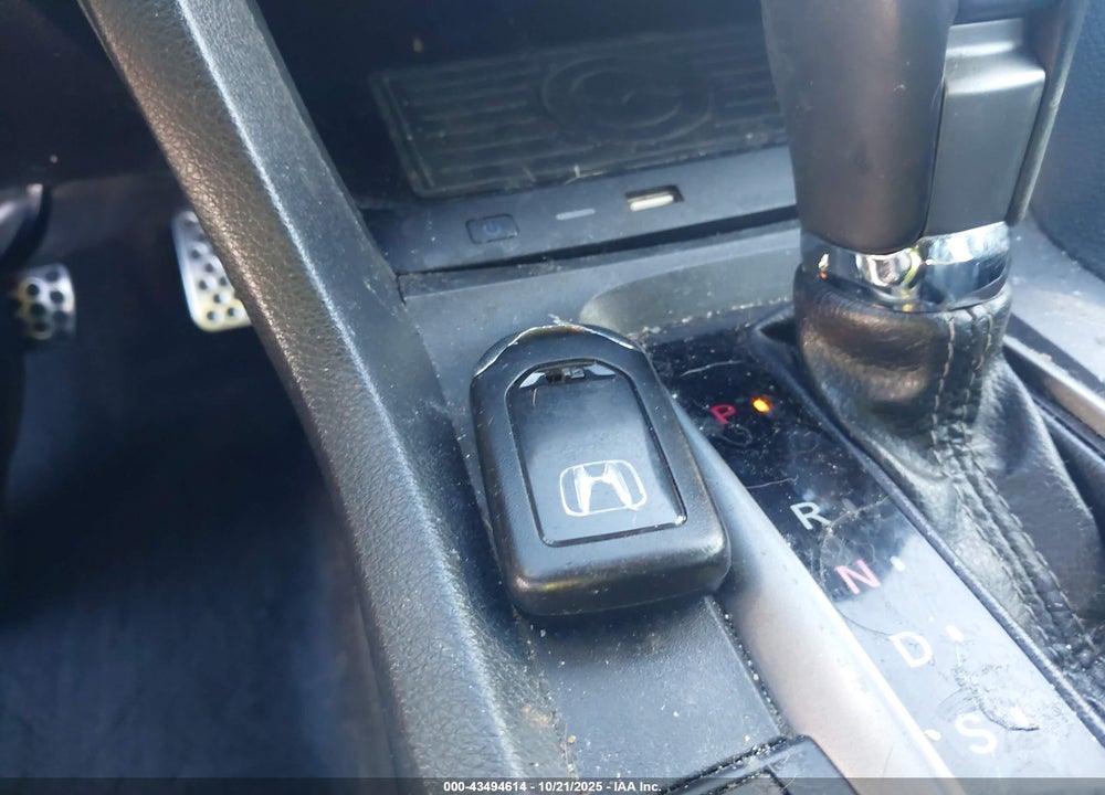 2018 HONDA CIVIC VIN: SHHFK7H95JU225676