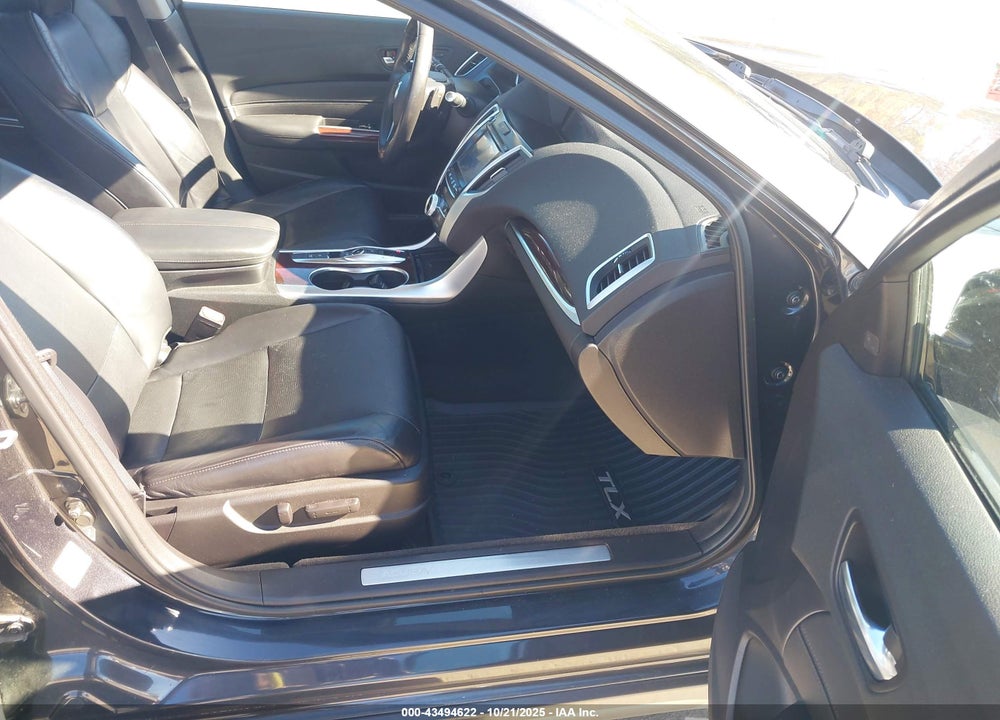 2015 ACURA TLX VIN: 19UUB2F74FA000731