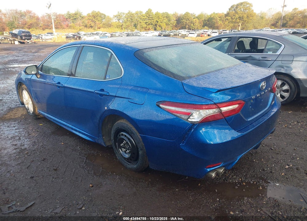 2018 TOYOTA CAMRY VIN: 4T1B61HK5JU134673