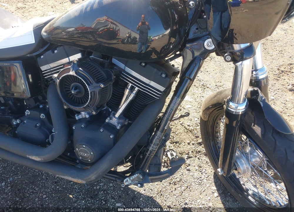 2017 HARLEY-DAVIDSON FXDB DYNA STREET BOB VIN: 1HD1GXM37HC302021