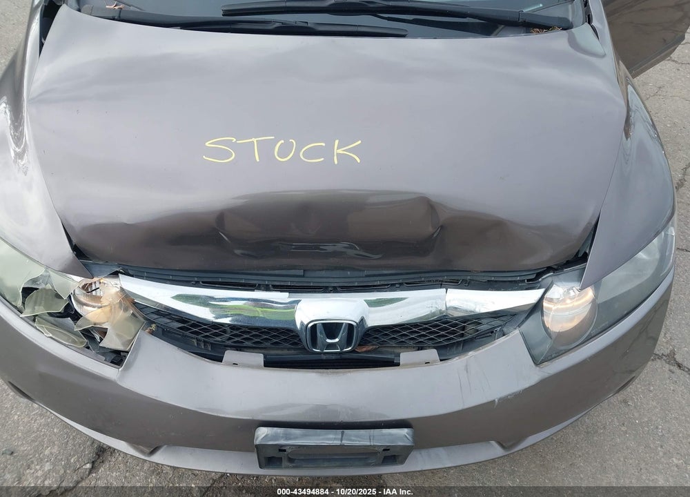 2011 HONDA CIVIC VIN: 2HGFA1F80BH530818