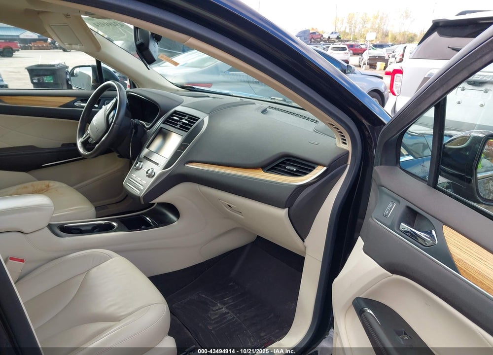 2015 LINCOLN MKC VIN: 5LMCJ2A98FUJ19802