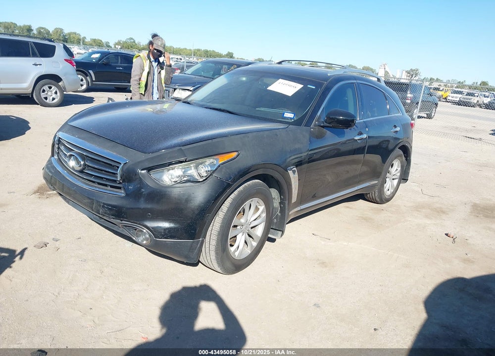 2012 INFINITI FX35 VIN: JN8AS1MU9CM121208