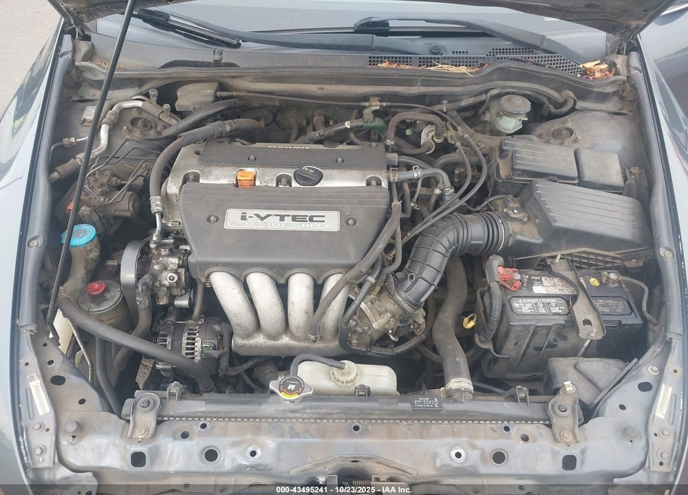 2004 HONDA ACCORD 2.4 LX VIN: JHMCM563X4C034367