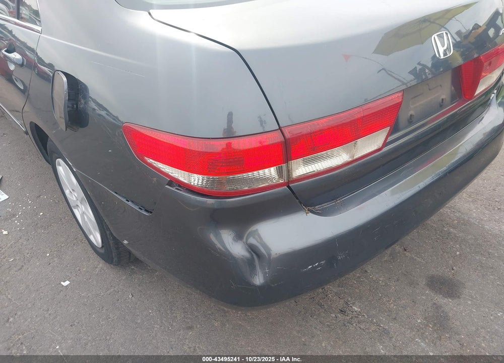 2004 HONDA ACCORD 2.4 LX VIN: JHMCM563X4C034367