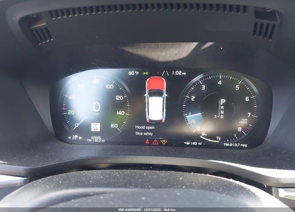 2018 VOLVO XC60 T6 MOMENTUM VIN: LYVA22RK4JB122671