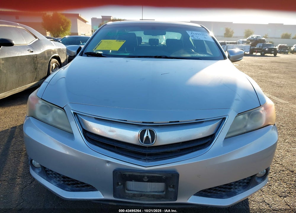 2013 ACURA ILX 2.0L VIN: 19VDE1F70DE011597
