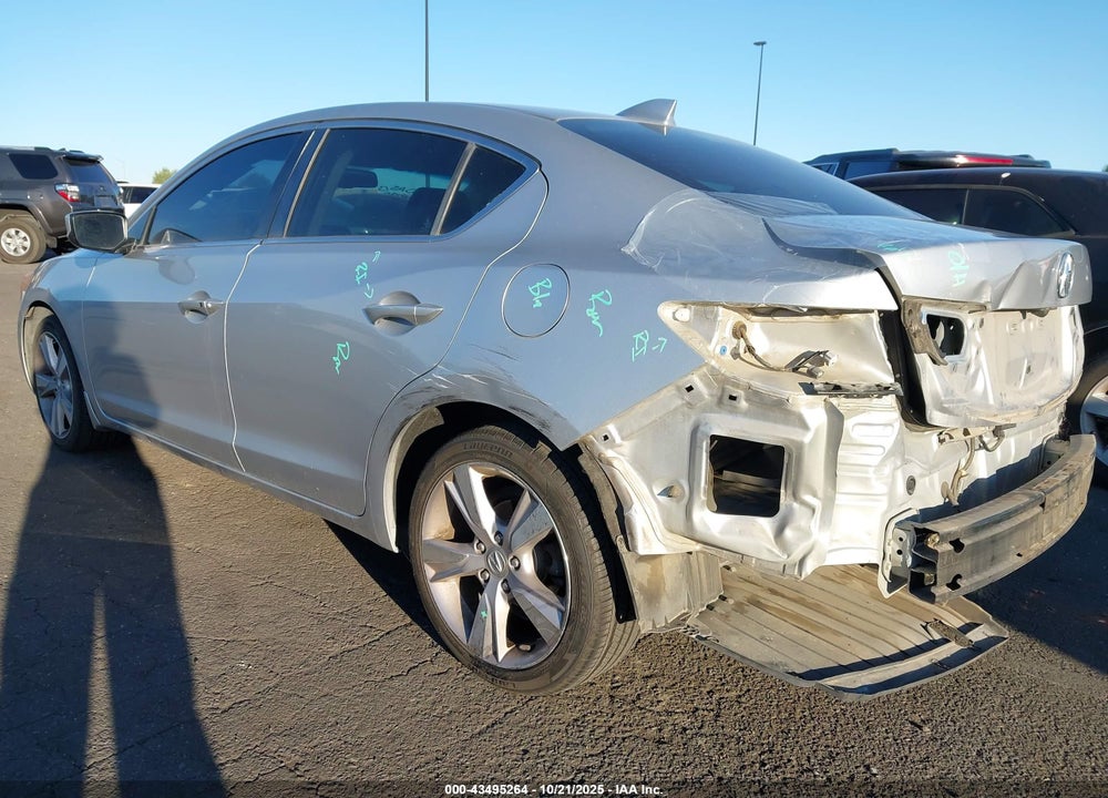 2013 ACURA ILX 2.0L VIN: 19VDE1F70DE011597