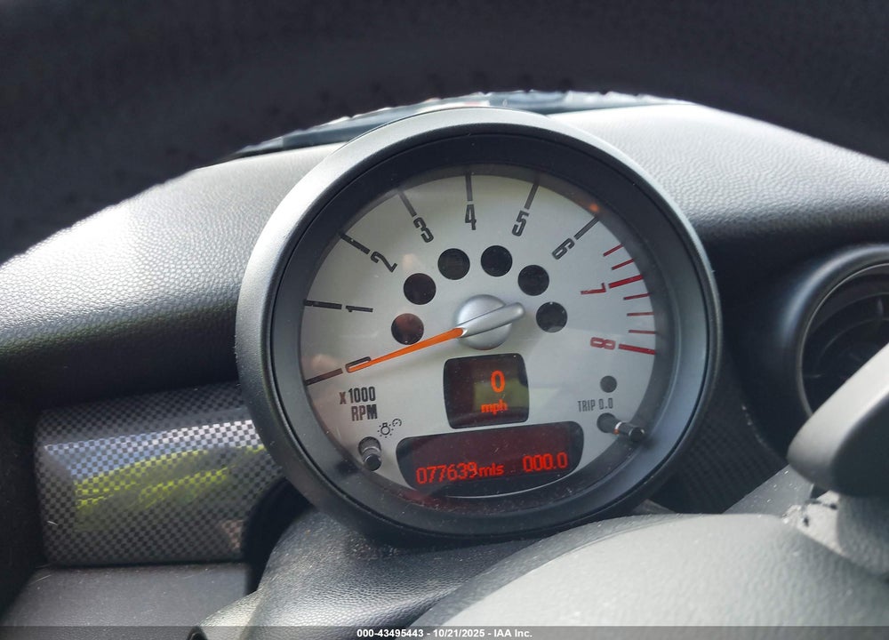 2013 MINI HARDTOP VIN: WMWSV3C59DT388625