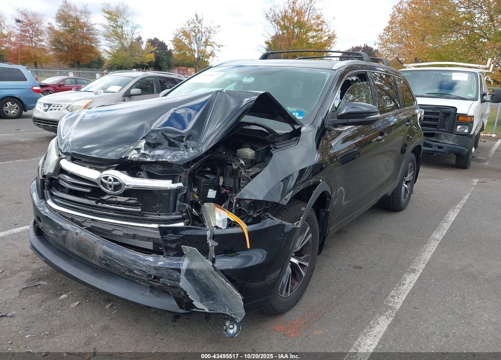 2016 TOYOTA HIGHLANDER XLE V6 VIN: 5TDJKRFH1GS500997