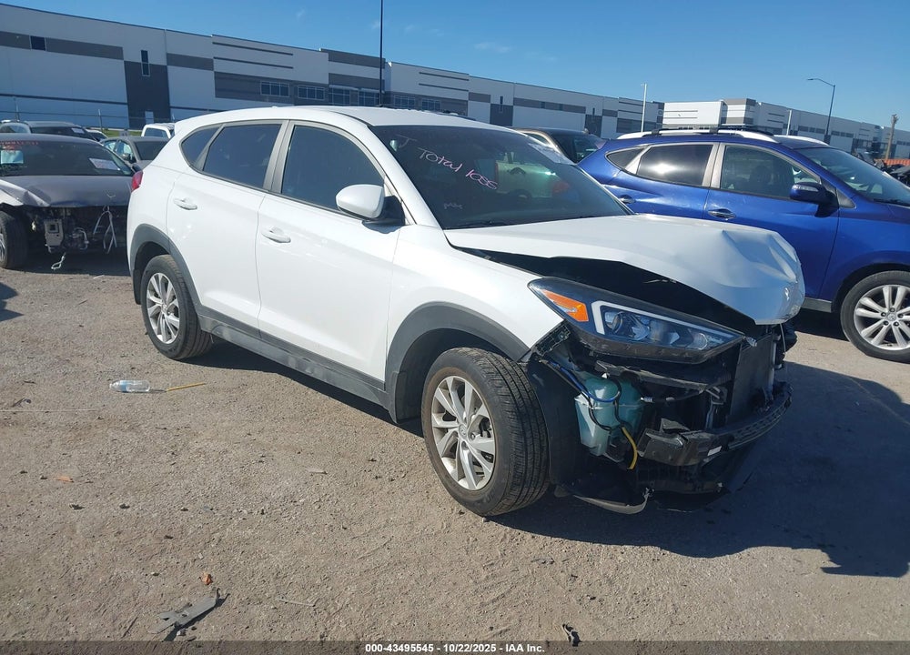 2021 HYUNDAI TUCSON SE VIN: KM8J23A45MU381159