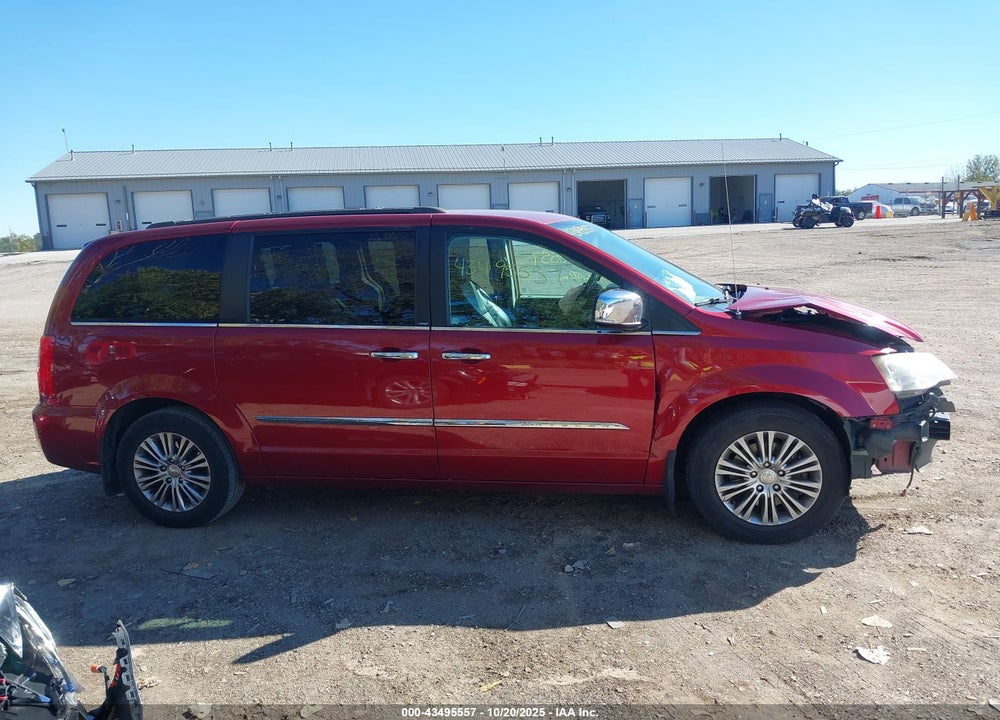 2014 CHRYSLER TOWN & COUNTRY TOURING-L VIN: 2C4RC1CG6ER320871