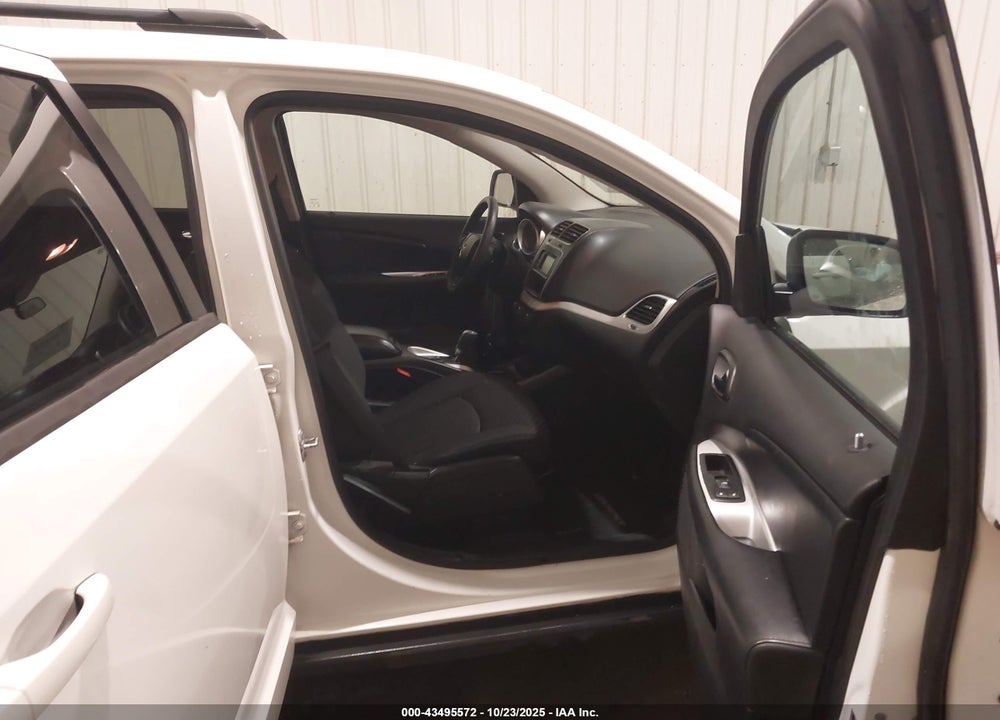 2016 DODGE JOURNEY SXT VIN: 3C4PDCBG4GT141469