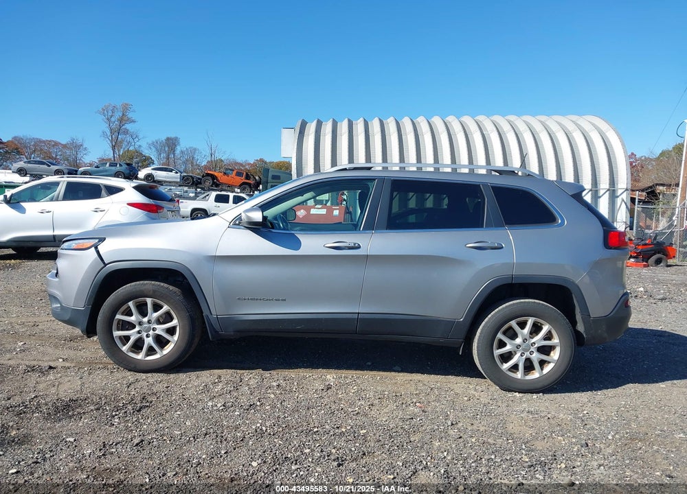 2016 JEEP CHEROKEE LATITUDE VIN: 1C4PJMCS6GW211579