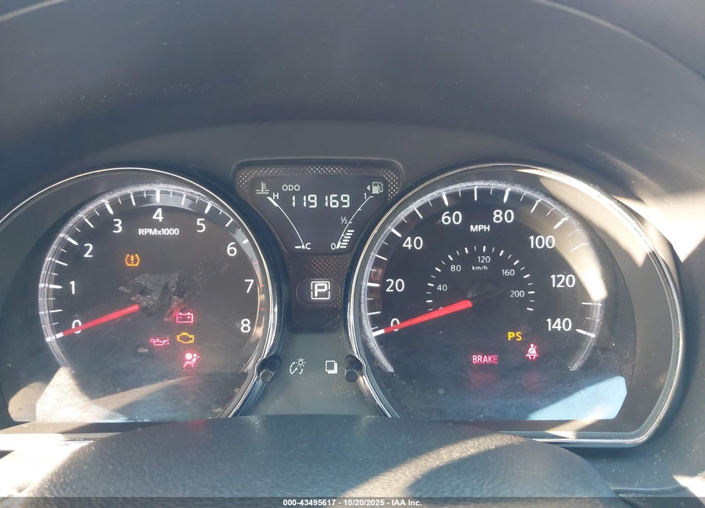2019 NISSAN VERSA 1.6 SV VIN: 3N1CN7AP1KL821247