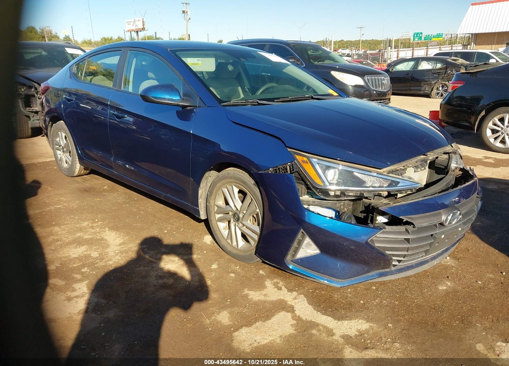 2019 HYUNDAI ELANTRA SEL VIN: 5NPD84LF2KH427137