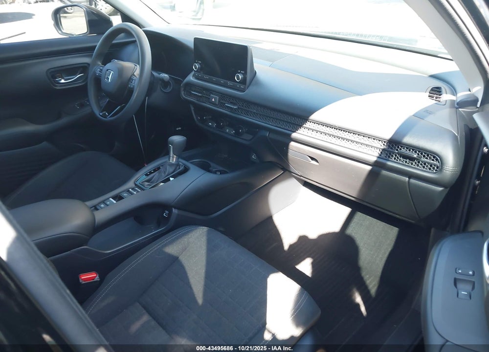 2023 HONDA HR-V 2WD LX VIN: 3CZRZ1H3XPM705035